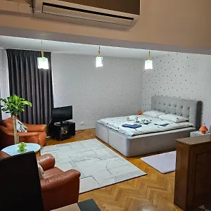 Margot Centre , Bucarest Romania